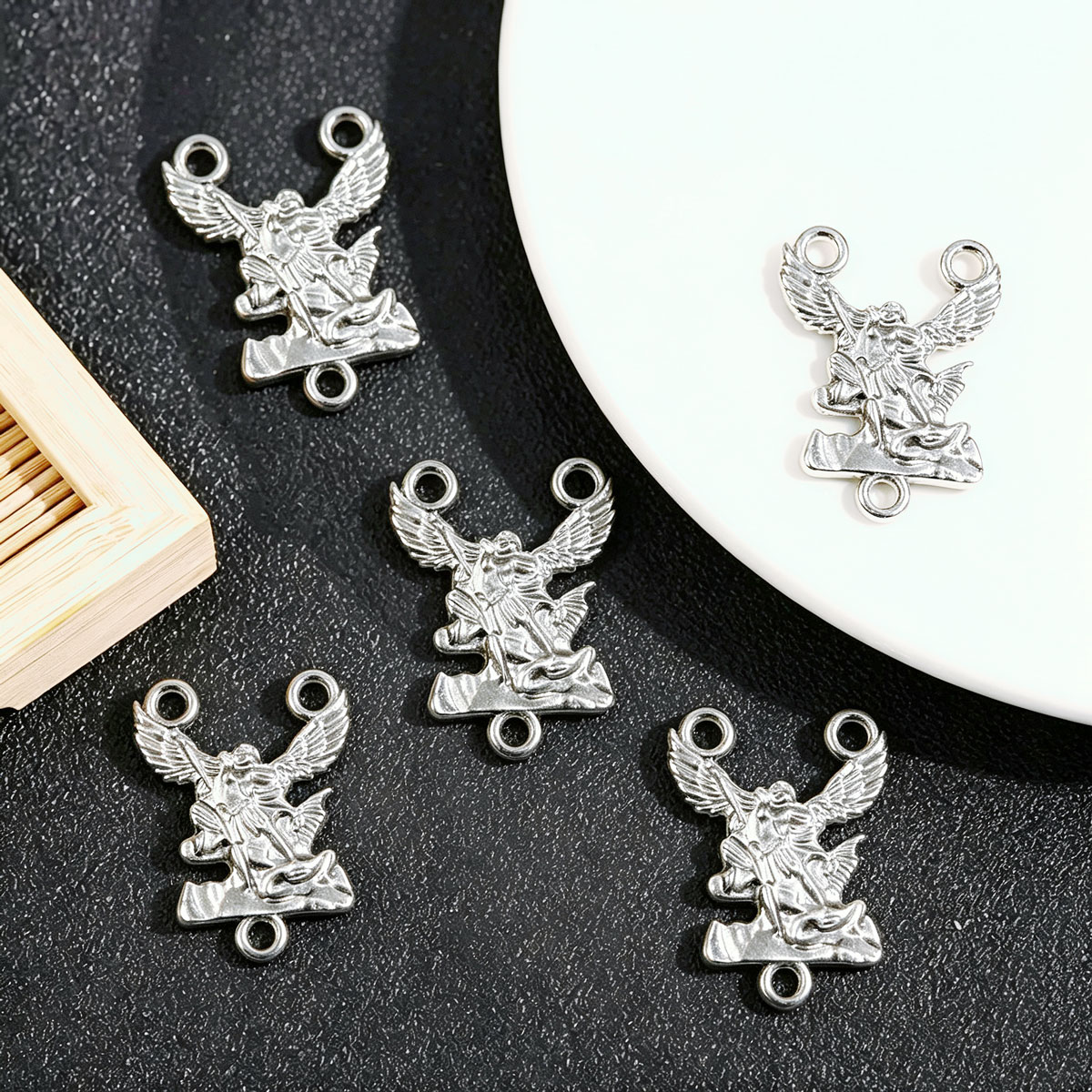 Jewelry Making Michaels - 20 stuks St Michael Charms, zilverkleurige