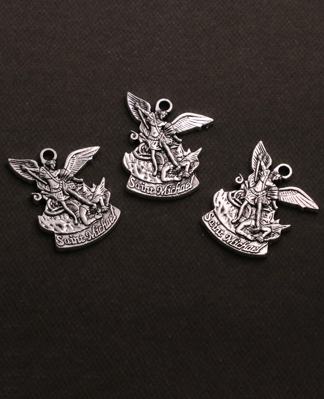 5 stuks De Aartsengel St. Mich - Jewelry Making Michaels recensie en prijs